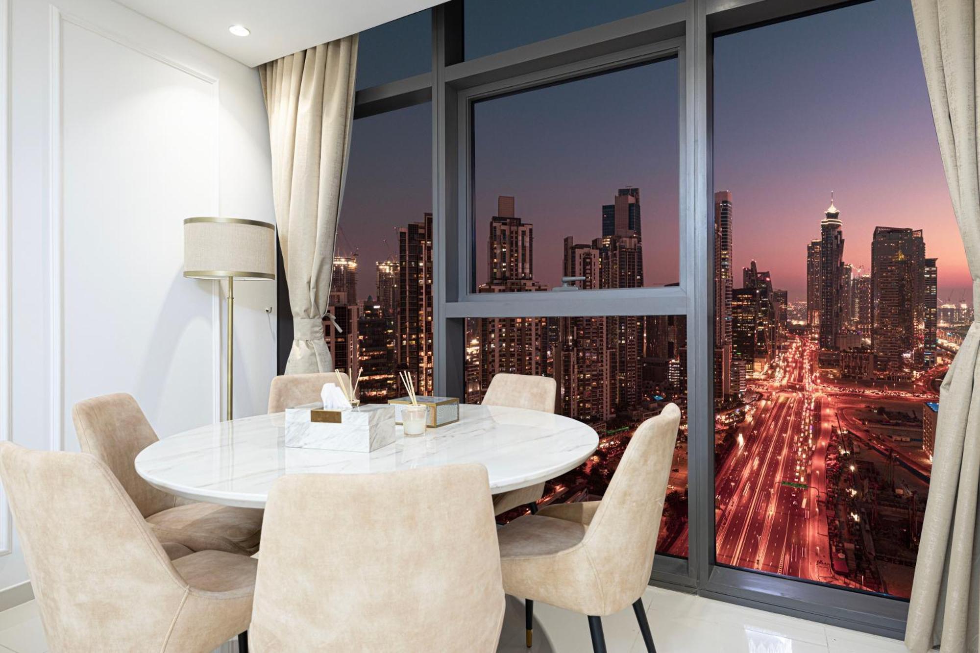 Infinity Pool & Burj Khalifa View L Luxe Paramount Dubai Exterior foto